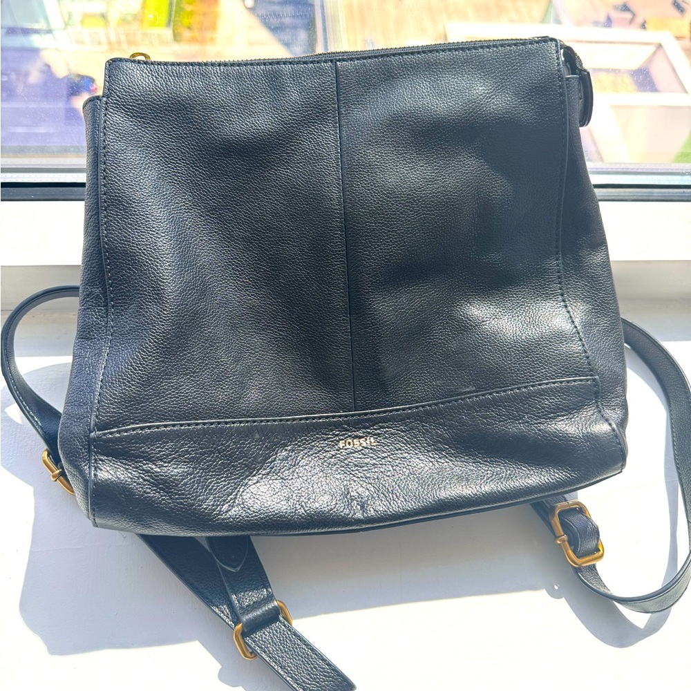 Fossil convertible backpack